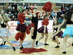 Výběrové soubory InDance - basketbalový zápas v hale Dašická